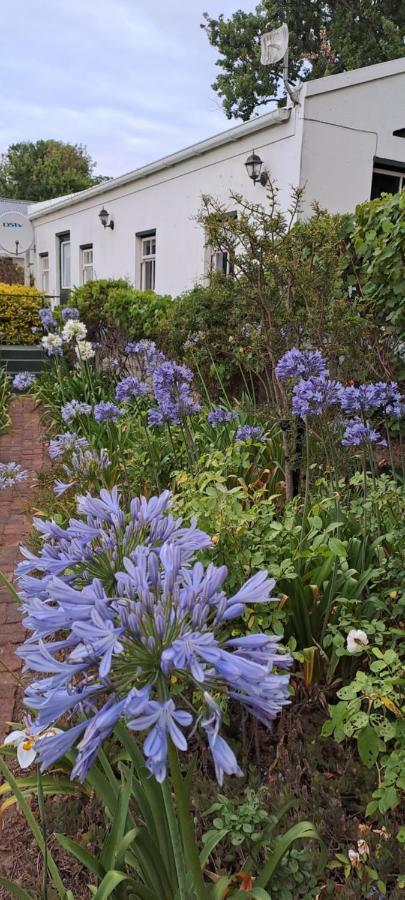 Winterson En Somerkoelte Hotel Swellendam Exterior photo